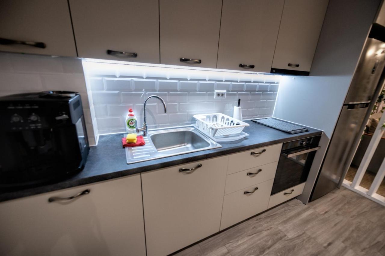 Katty Lux Studio Mamaia Ngoại thất bức ảnh